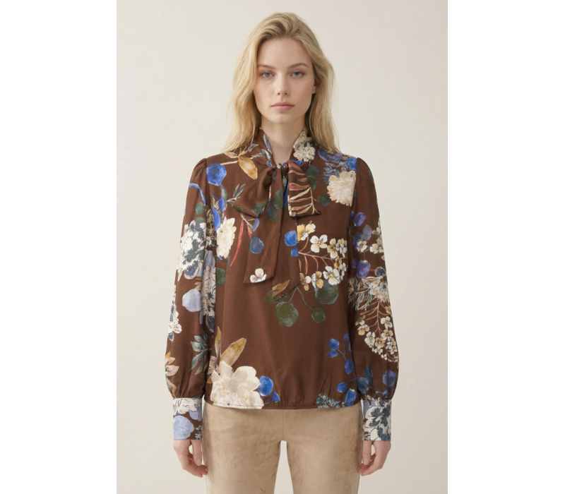 Helena Hart Blouse Jesse Print Woods Choco