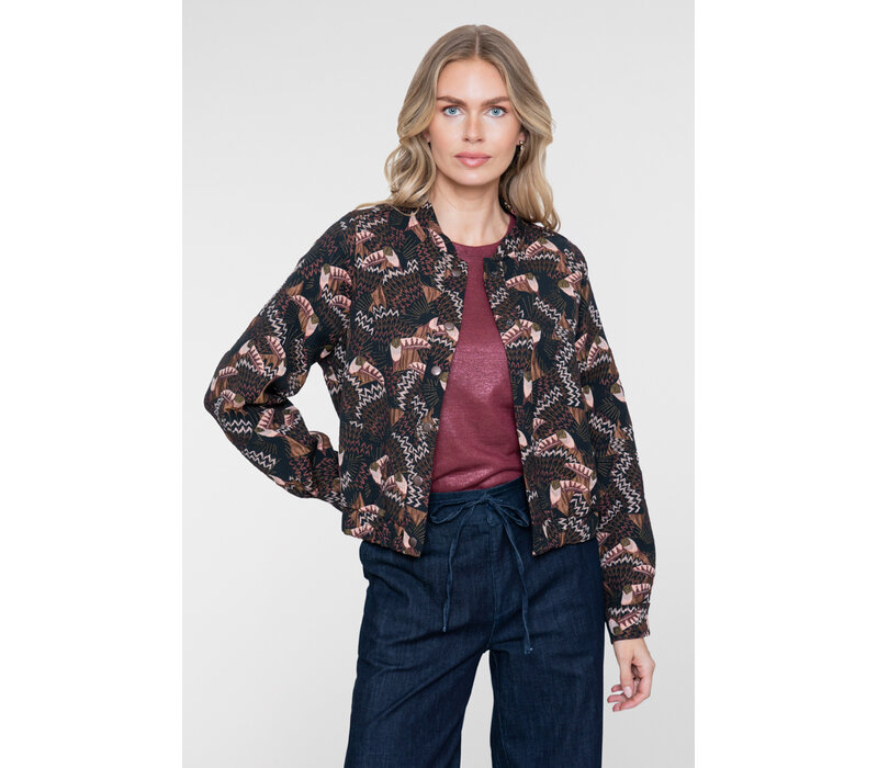 Geisha Jacket Black Coral