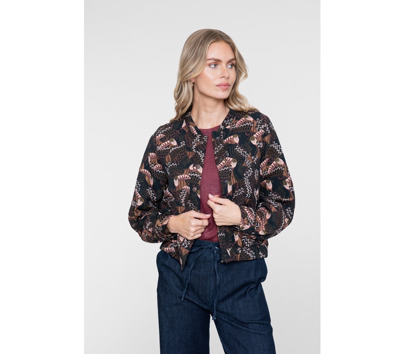 Geisha Jacket Black Coral