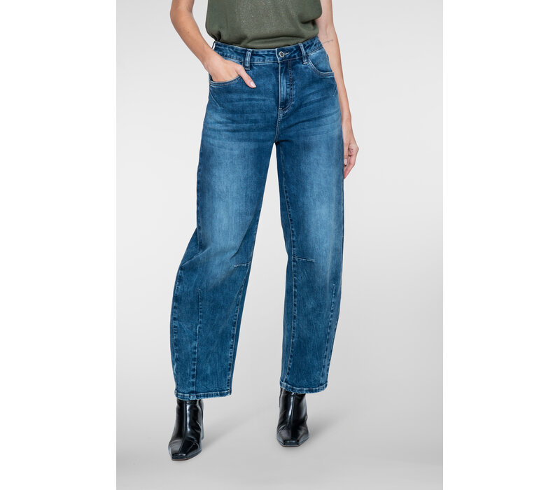 Geisha Jeans Barrel Mid Blue Denim