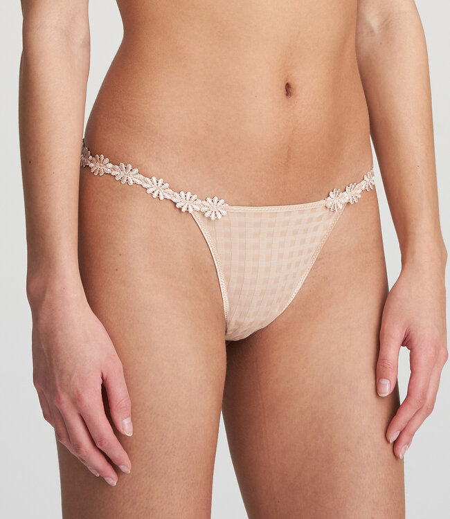 Avero String - Caffe Latte