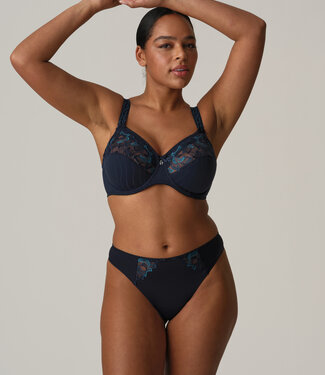 Prima Donna Deauville String