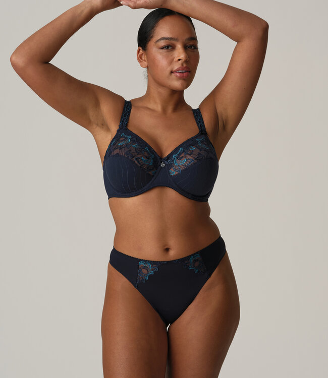 Deauville String Velvet Blue