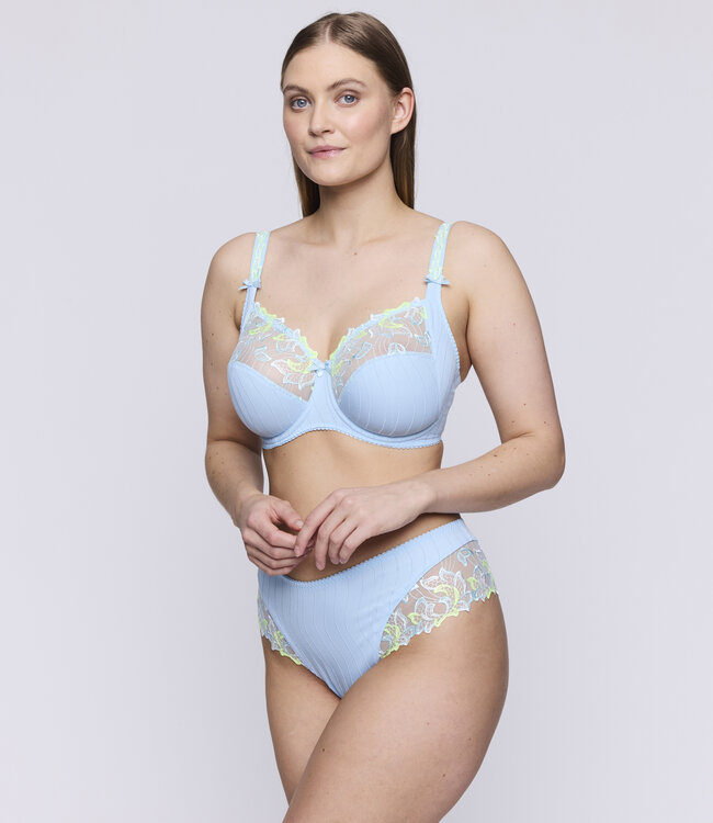 Deauville Luxe String - Milky Blue