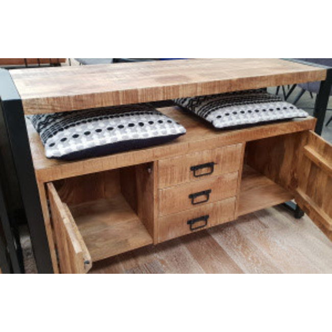 Benoa Dressoir industrial 2 deurs mango met 3 lades