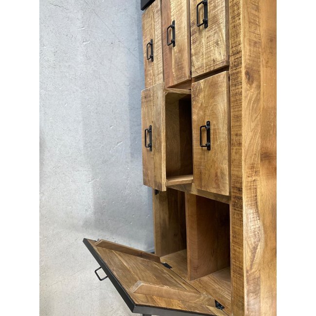 Benoa Dressoir Bas industrieel mango  groot