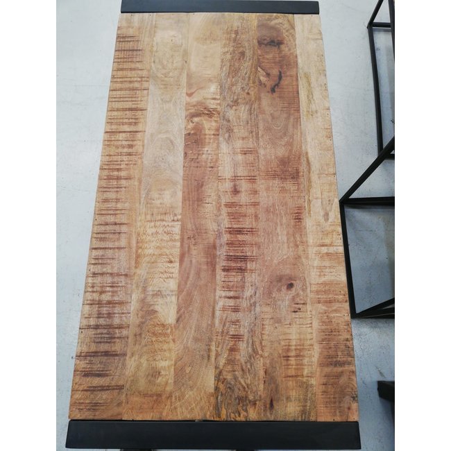 Benoa Salontafel Industrial Mango met lades