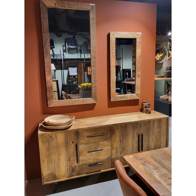 Benoa Dressoir Jayden 3 lades, 3 deuren