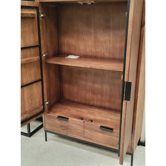 Benoa Kast Lines dark mango met 2 deuren 2 lades