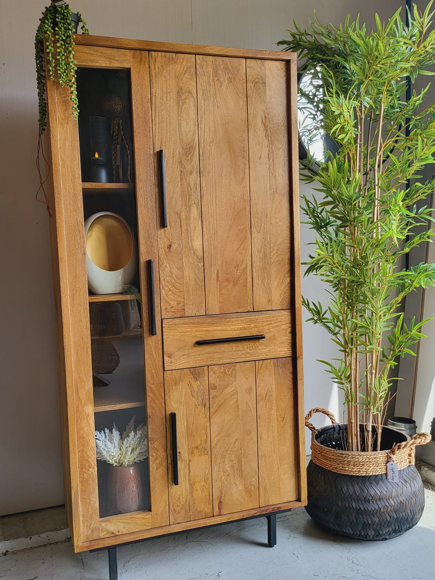 en.casa] Sideboard Landskrona Kommode mit 2 Schiebetüren Buffetschrank Wohnzimmer Schrank schmal 115 x 40 x 90 cm Aufbewahrungschrank Holzfüße Eichenoptik