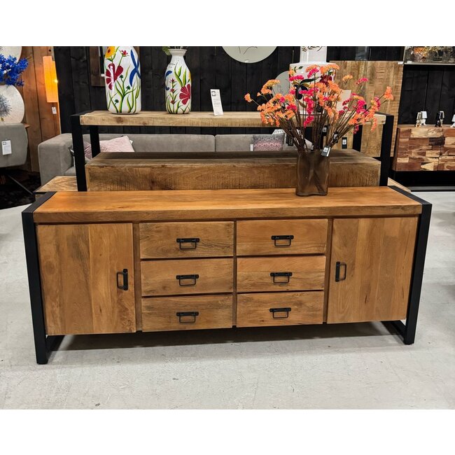 Starfurn Dressoir Boaz 200 cm I Warm bruin mango