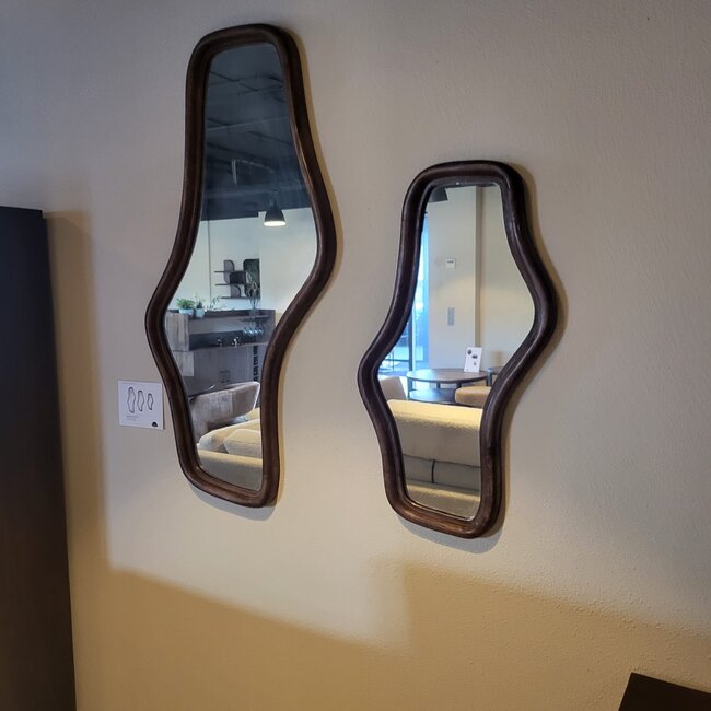 Nijwie Spiegel Woody Wavy Smooth walnoot 121 cm