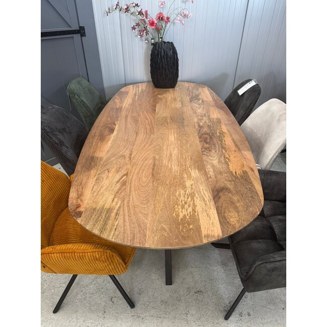 Benoa Eettafel Mango Deens Ovaal 140 cm