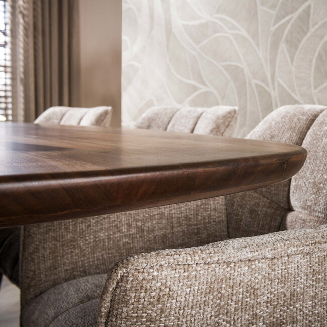 WoonStijl Eettafel Central Deens ovaal 215 cm acacia bruin