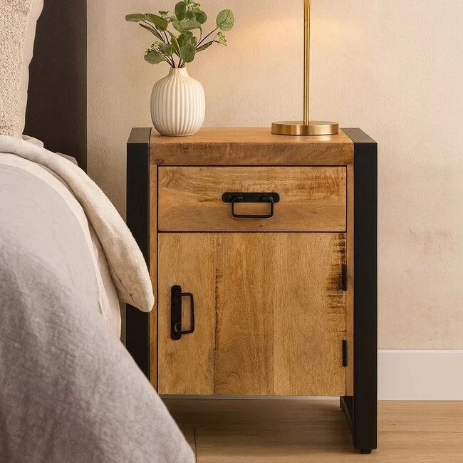Nachtkastjes van Houten Meubel Outlet