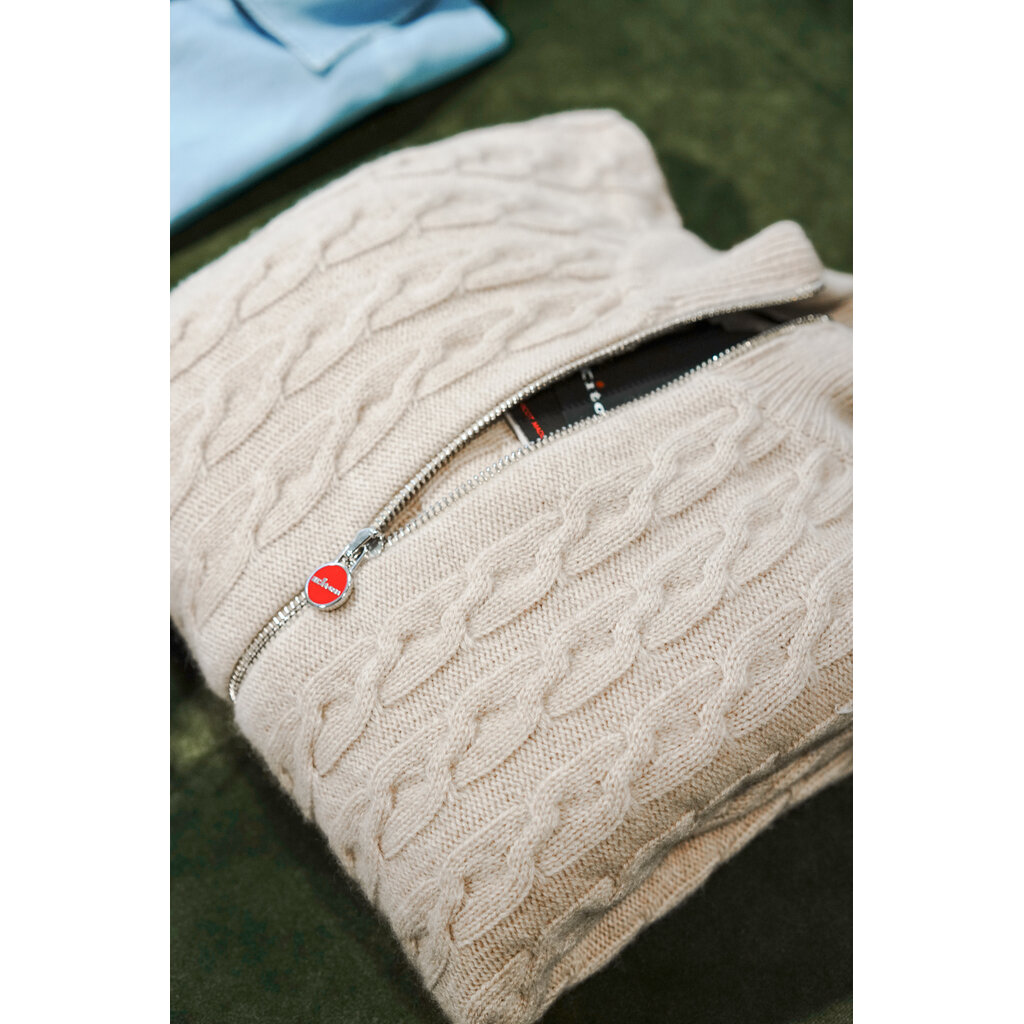 Kiton Kiton Cardigan 100%WS UK1019W23