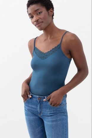 Mey Spaghetti Top Ami 45506 - blauw Mey Spaghetti Top Ami 45506 - blauw