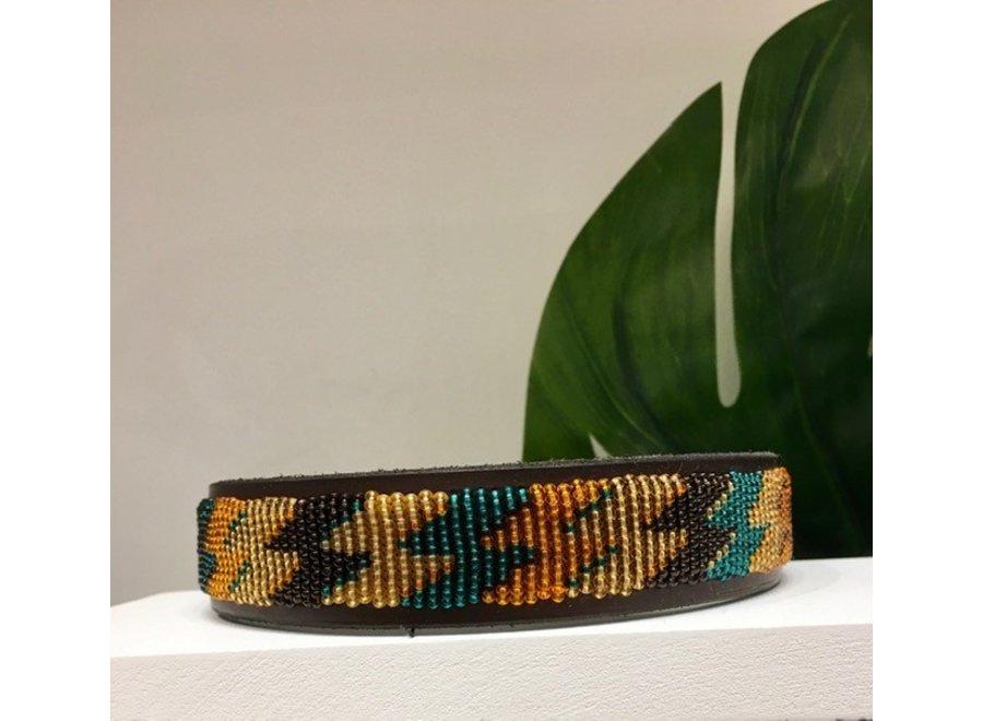 Beaded Dog collar Bolt