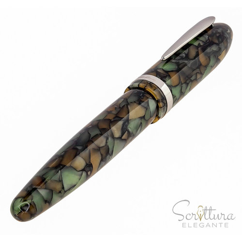 Laban Laban Mento fountain pen- Amazon Forest Laban Laban Mento fountain pen- Amazon Forest