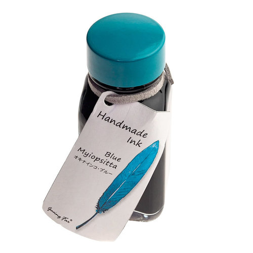 Gazing Far Gazing Far vulpen inkt - Blue Myiopsitta Gazing Far Gazing Far vulpen inkt - Blue Myiopsitta