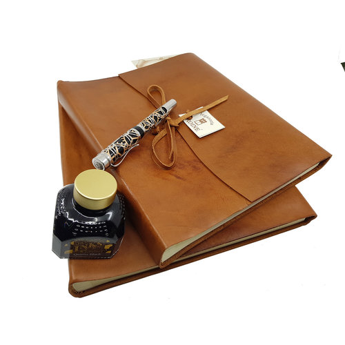 Legatoria Koiné Manarola leather photoalbum - Cognac Legatoria Koiné Manarola leather photoalbum - Cognac