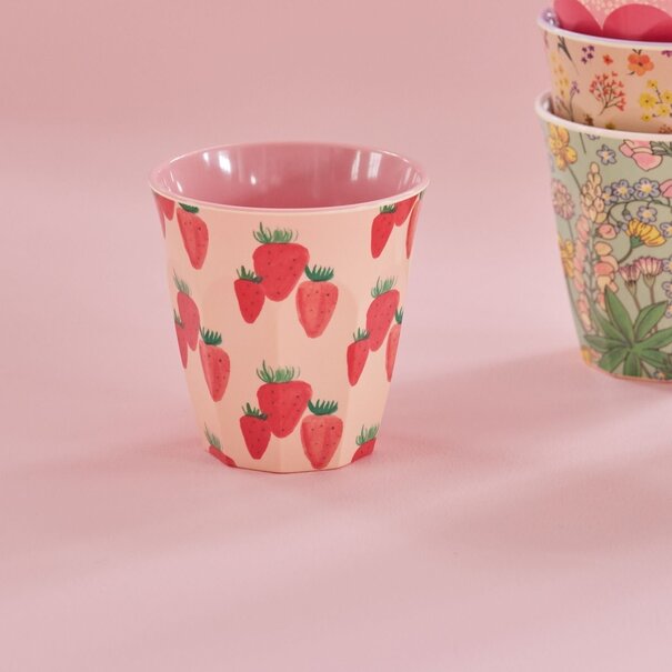 Rice Middelgroot Melamine Beker - Zacht roze - Strawberry Print