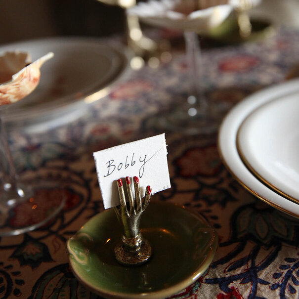 Doing goods Bella Hand Card Holder