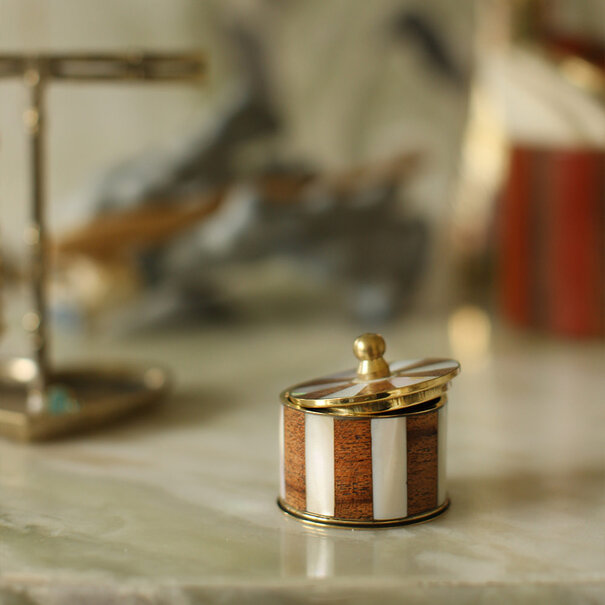 Doing goods Woody Stripheld Circus Box