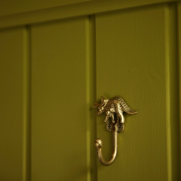 Doing goods Dean Dinosaur Hook