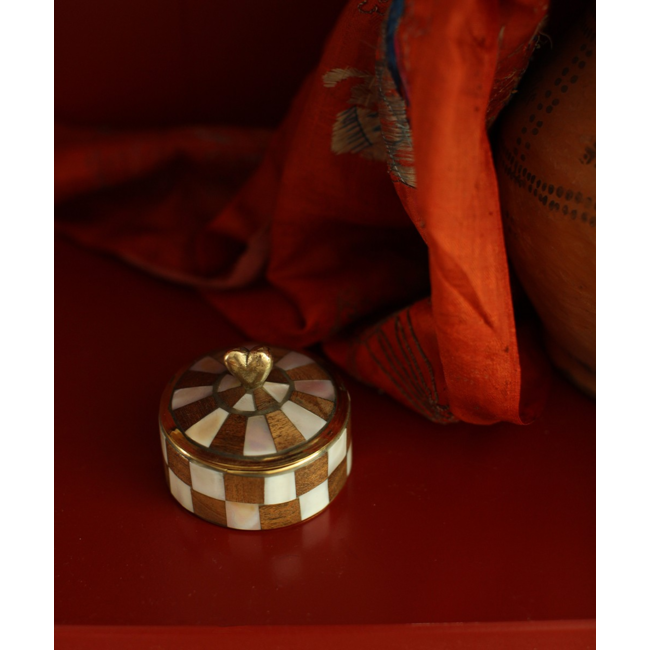 Heart Circus Box Woody