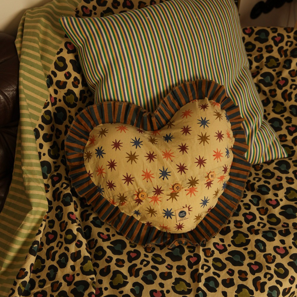 Doing goods Noa Star Heart Pillow