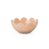 Resin bowl with scallop edges