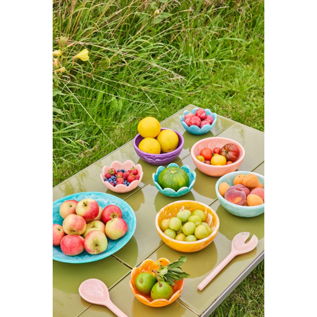 Resin bowl in soft pink