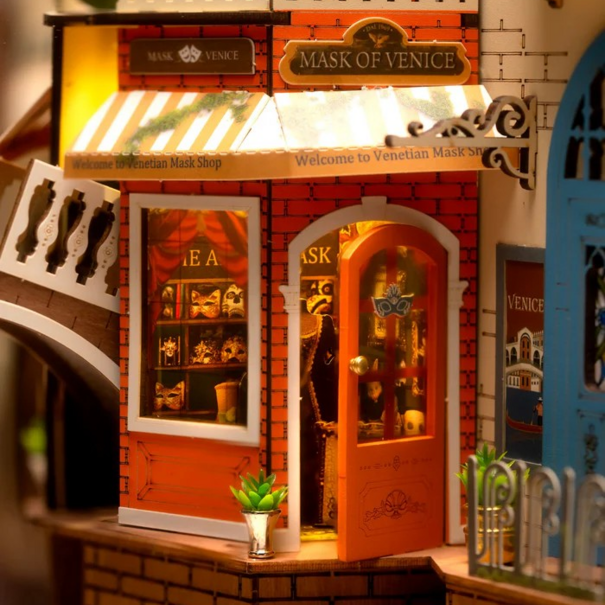 Robotime Book Nook Romantic Venice