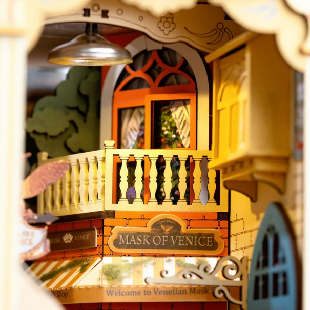 Robotime Book Nook Romantic Venice