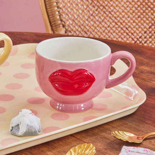 Rice Ceramic mug with embossed red lips