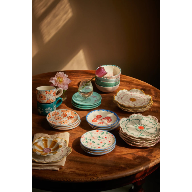 Ceramic cake plate with hand painted flowers pink