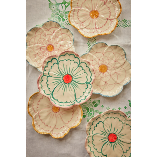 Cermaic Flower shaped side plate with blue border