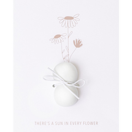 Magnetic vase there’s sun in every flower