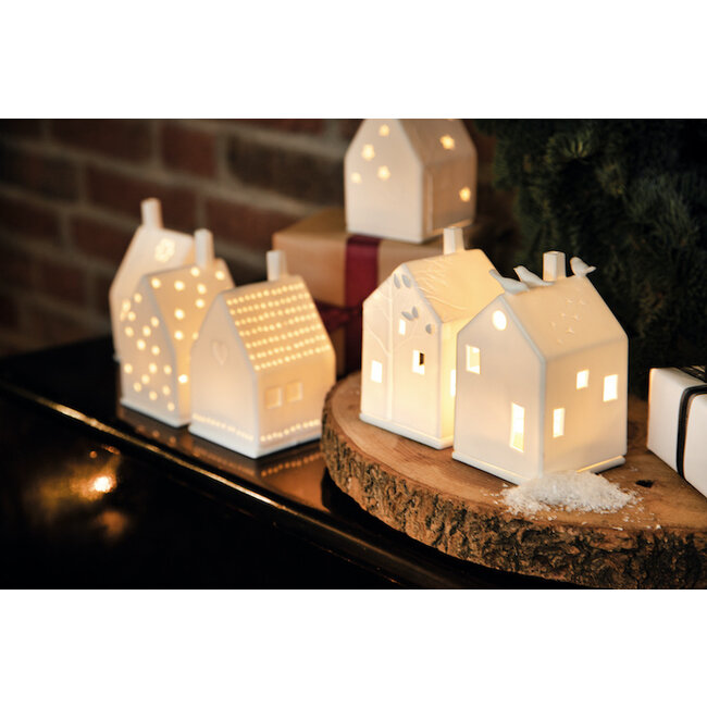 Lighthouse Birdhouse