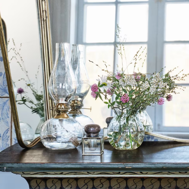 Strömshaga Kerosene Lamp Oval Leaf Brass