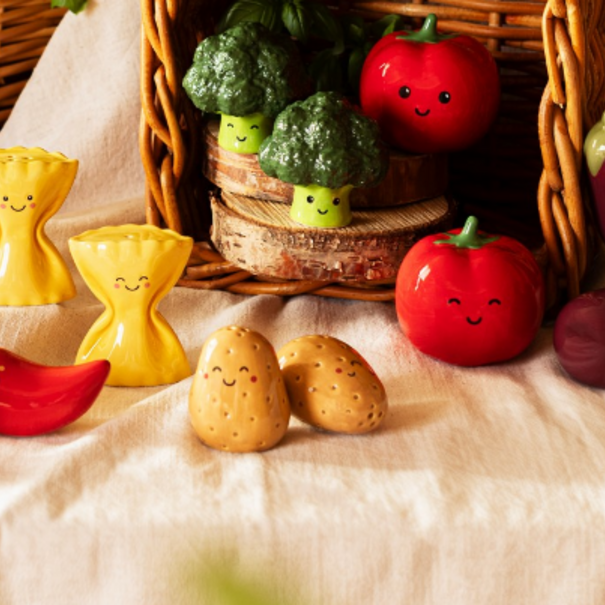 Sass & Belle Potato Salt & Pepper Shakers