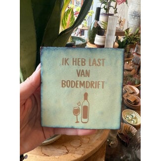 Mevrouw Potjes Tegel | Bodemdrift
