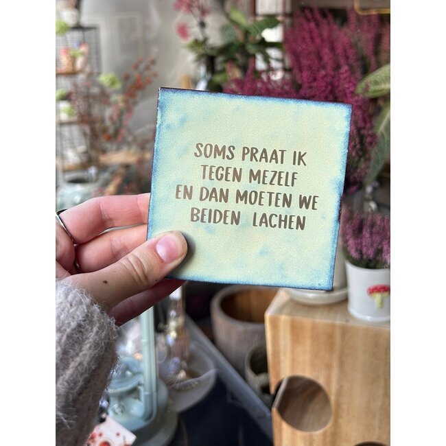 Mevrouw Potjes Tegel| Soms praat ik tegen mezelf