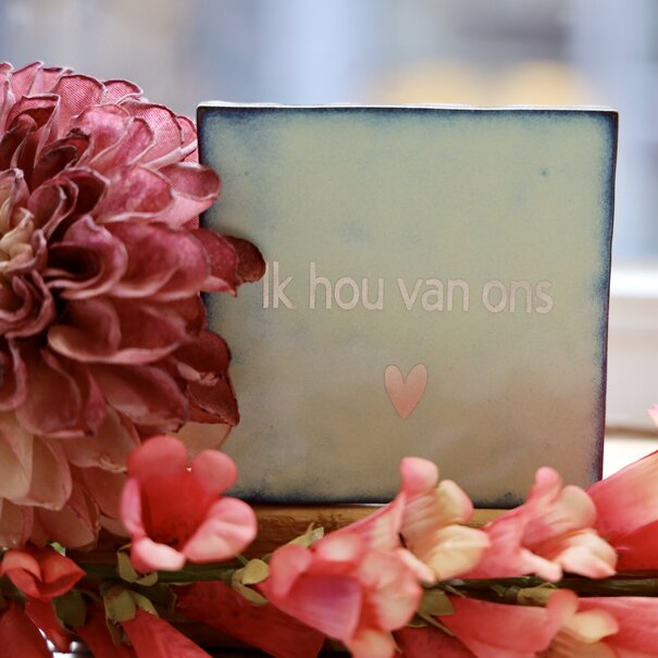 Mevrouw Potjes Tegel | Ik hou van ons