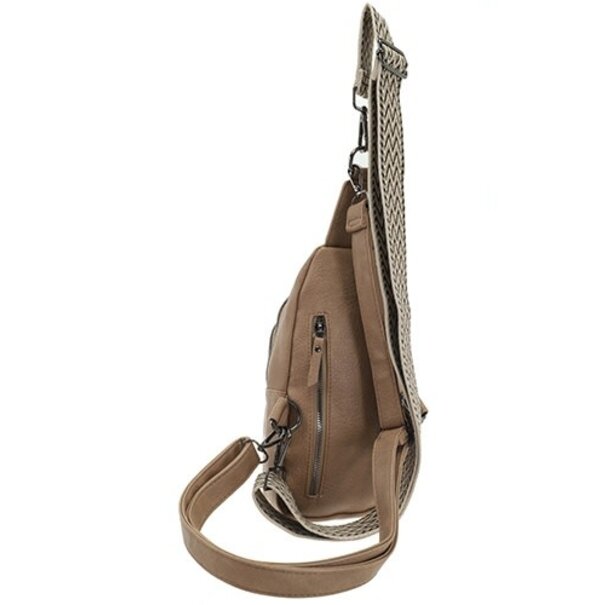 I'm DUTCH Camel crossbody Mattie