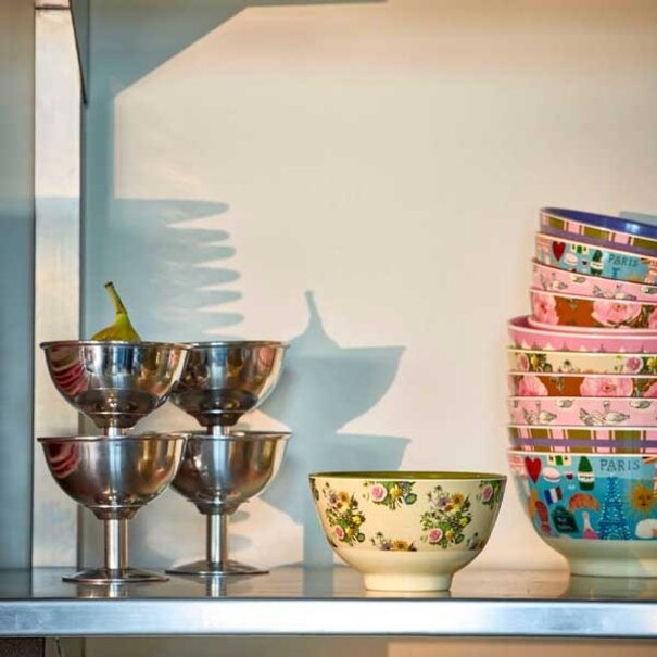 Rice Melamine Bowl with Retro Bouquet Print