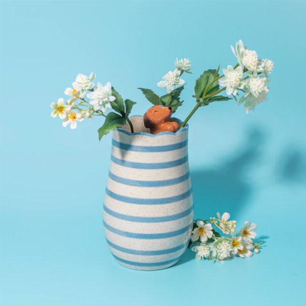 Sass & Belle Peeking sausagedog vase