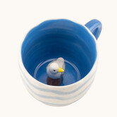 Surprise mug seagull