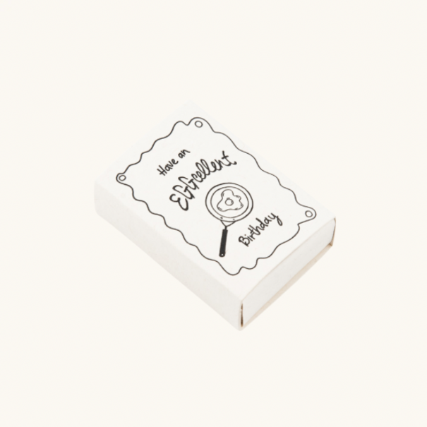 Studio Flash Eggcellent Birthday | Keramieken eitje met kaarsje
